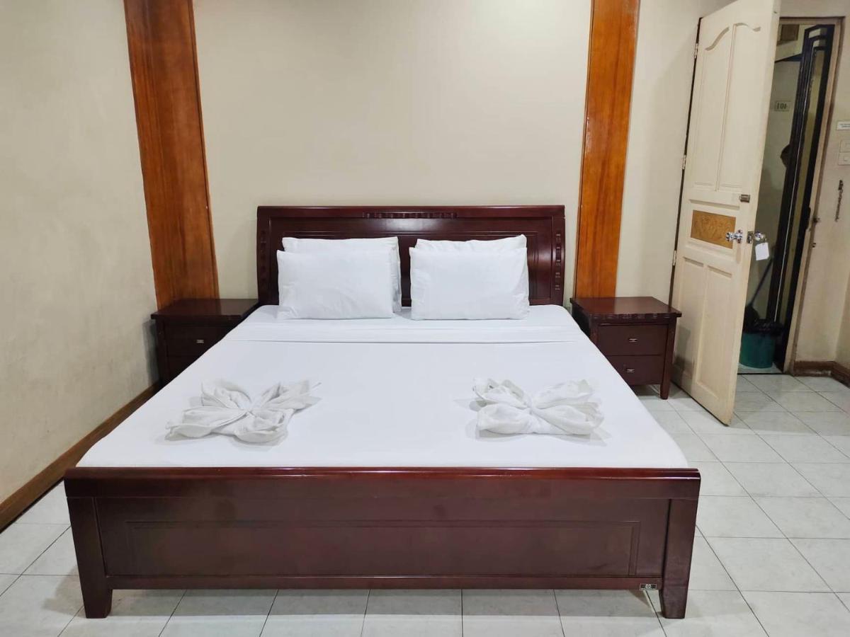 Parkview Hotel Кагаян де Оро Екстериор снимка